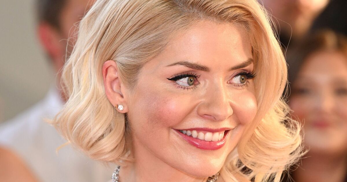 Holly Willoughby's new Netflix programme 'adds The Saturdays star' to 'celebrity line-up'