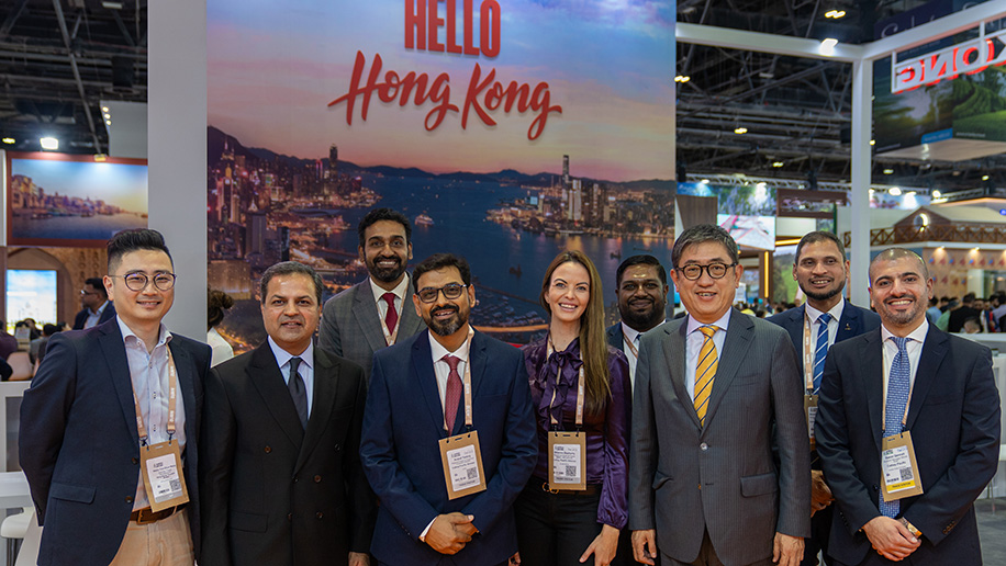 Hong Kong Tourism Board signs MoU with Emirates