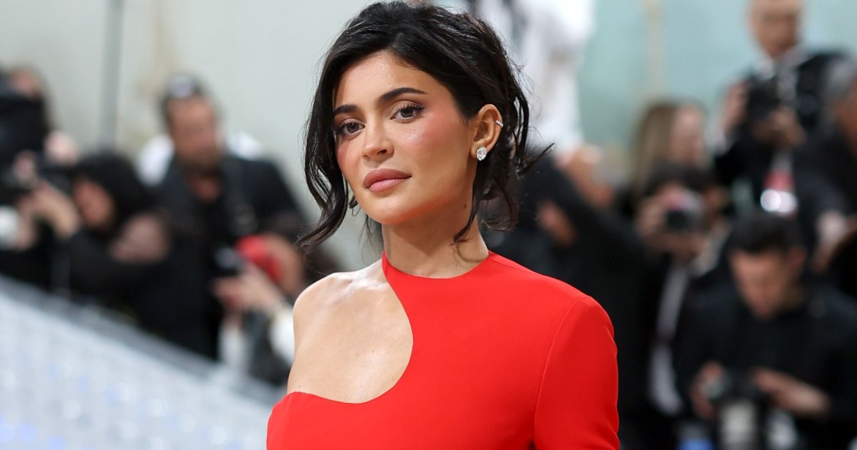 Kylie Jenner's Attractive Met Gala Escort 'Just Fired' for Upstaging Her