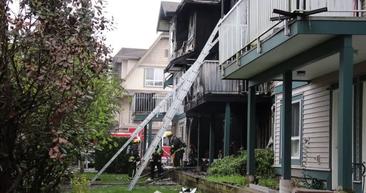 Man charged with arson, assault, uttering threats in Surrey townhouse fire