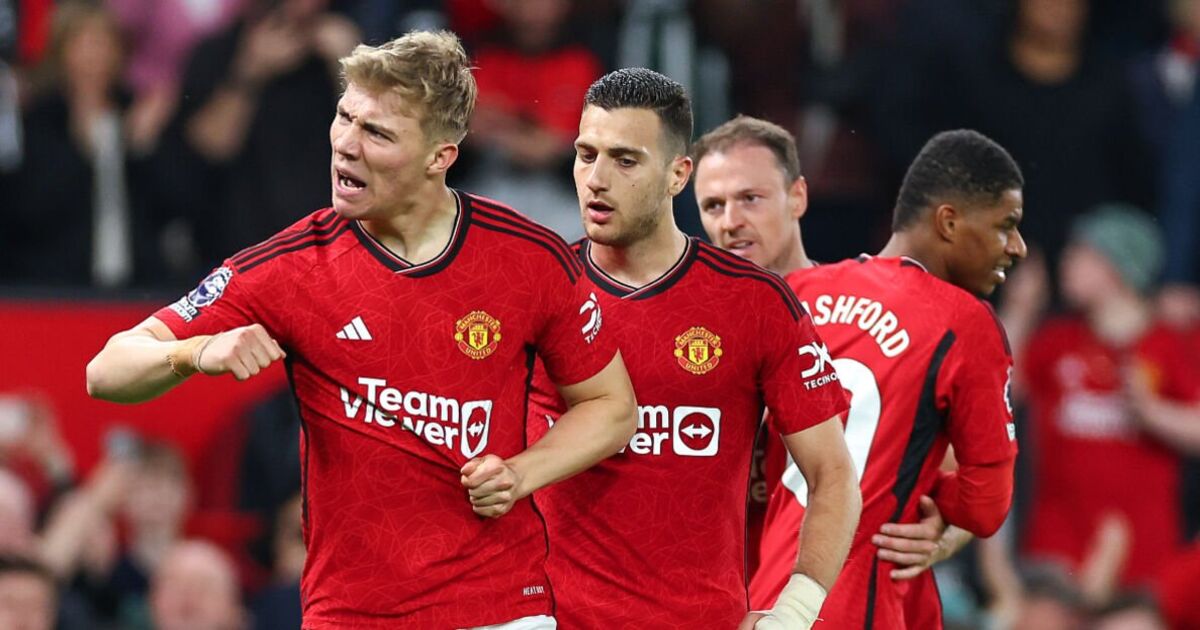 Man Utd star proves Erik ten Hag wrong as trio spare Amrabat's blushes in Newcastle win