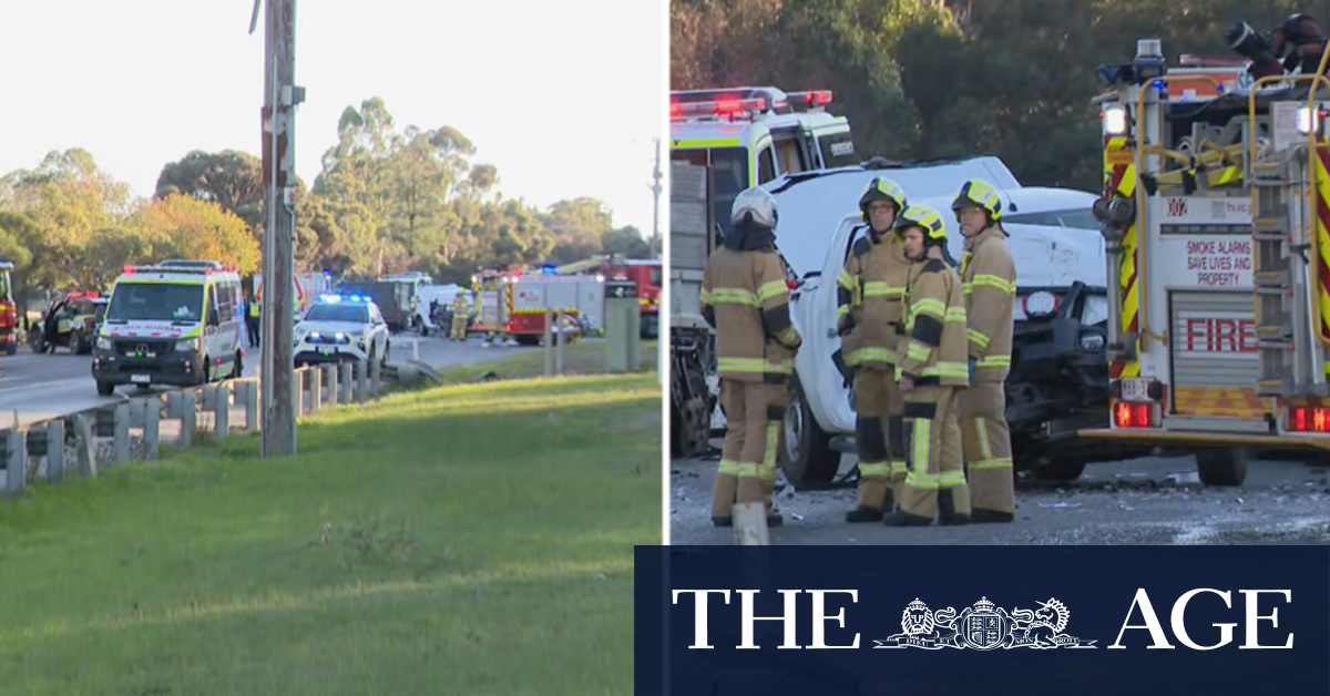 Multiple injured after serious head-on crash in Melbourne