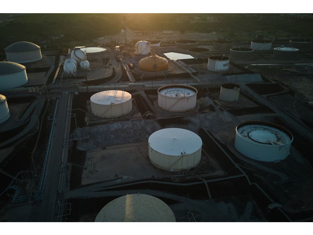 Oil Steadies as Traders Look to OPEC+ Meeting, US Inventories