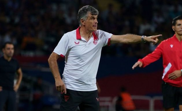 Olympiakos coach Mendilibar ready for Emery challenge