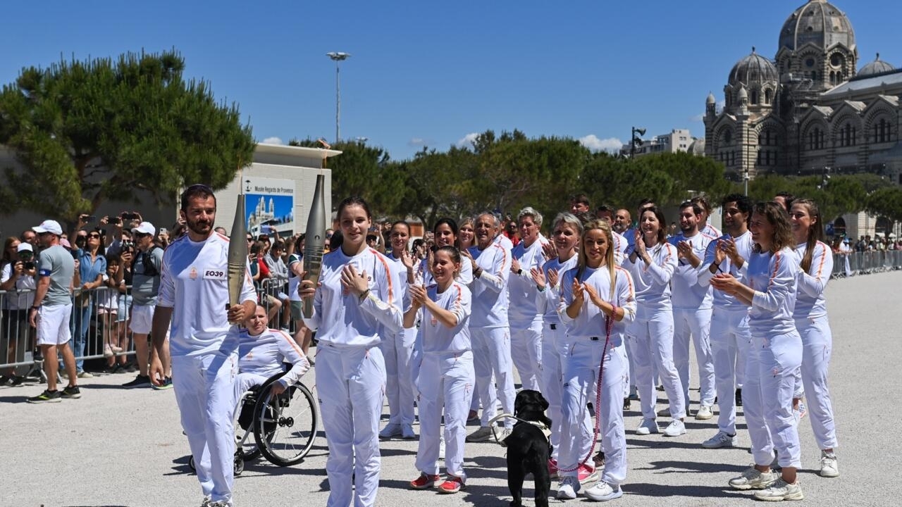 Olympic flame relay sets off in Marseille, offering 'solidarity' with Ukraine