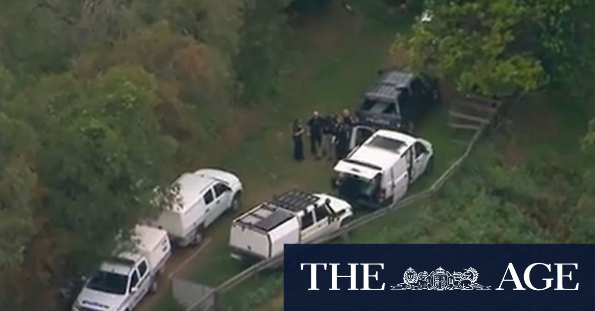 Police divers search dam on rural property after alleged murder of Brisbane man
