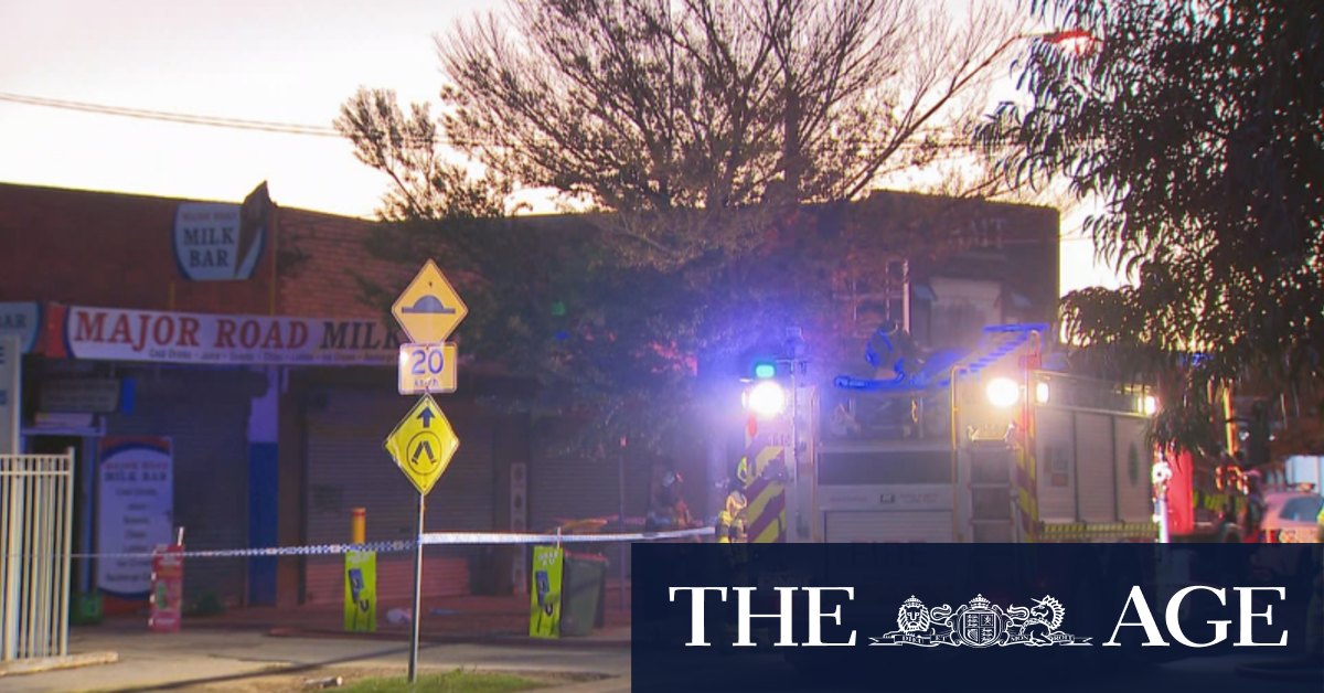 Police investigate suspicious blaze at Melbourne business