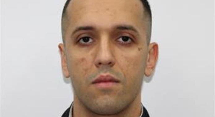Quebec police search for escaped inmate serving time for 2nd-degree murder