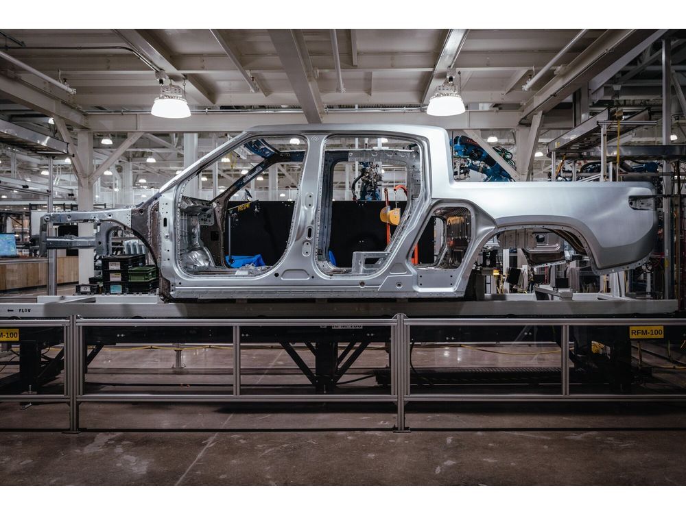 Rivian Secures $827 Million in Funding to Expand in Illinois