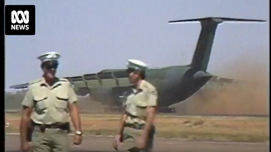 Wild 1985 Pine Gap protest in which four men on bicycles stared down US military plane
