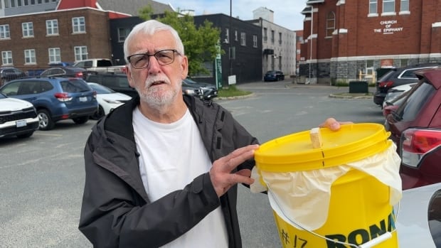 Sudbury, Ont., man builds portable toilets to help homeless people downtown