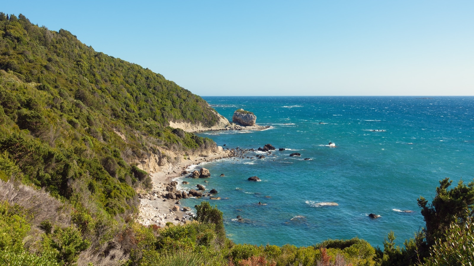 American tourist found dead on scenic Greek island