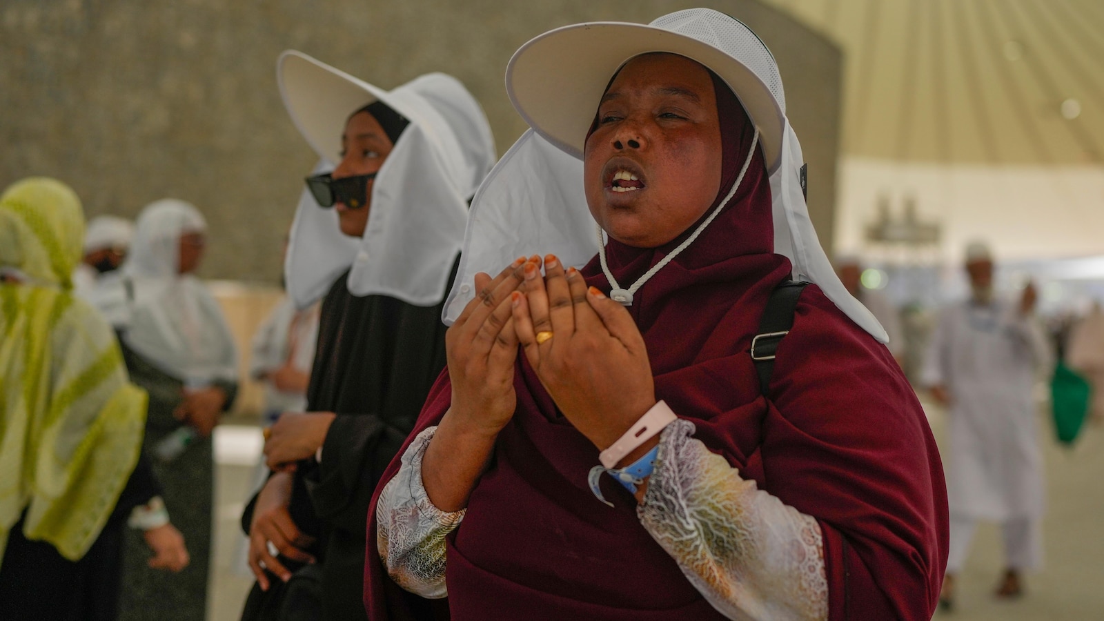 Hundreds died during this year's Hajj pilgrimage amid intense heat, officials say