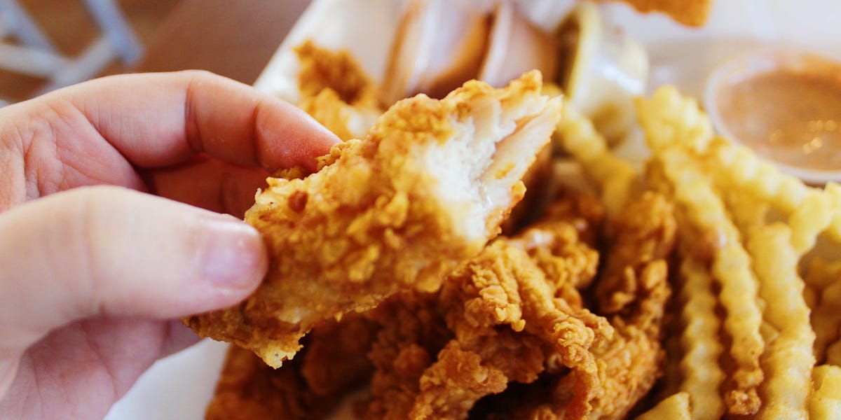 I ordered chicken tenders from 8 fast-food chains and ranked them from worst to best