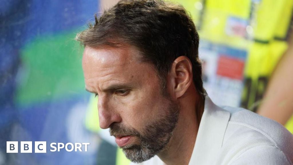 Will fan fury shape Southgate's England future?