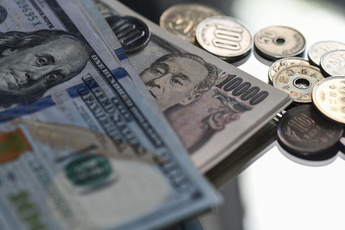 Japanese Yen Plunging To 170? Buckle Those Seatbelts