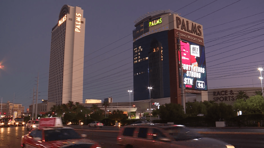 Las Vegas escort dies after incident in hotel room; man in custody