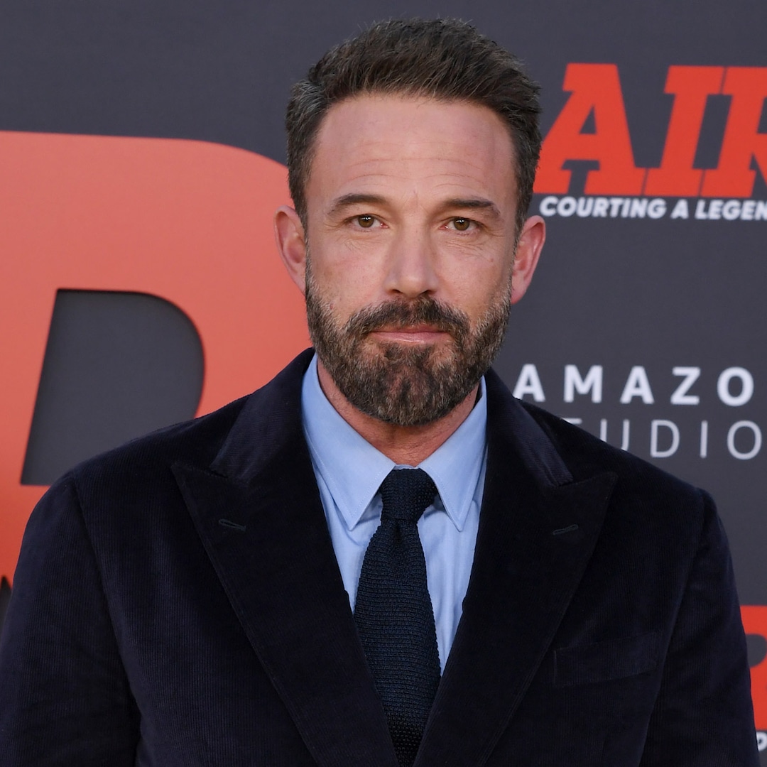  Ben Affleck Addresses Why He Always Looks Angry in Paparazzi Photos 