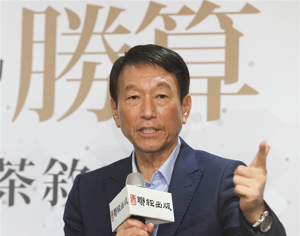 Chief of staff should not have to answer lawmaker questions: Lee Hsi-min