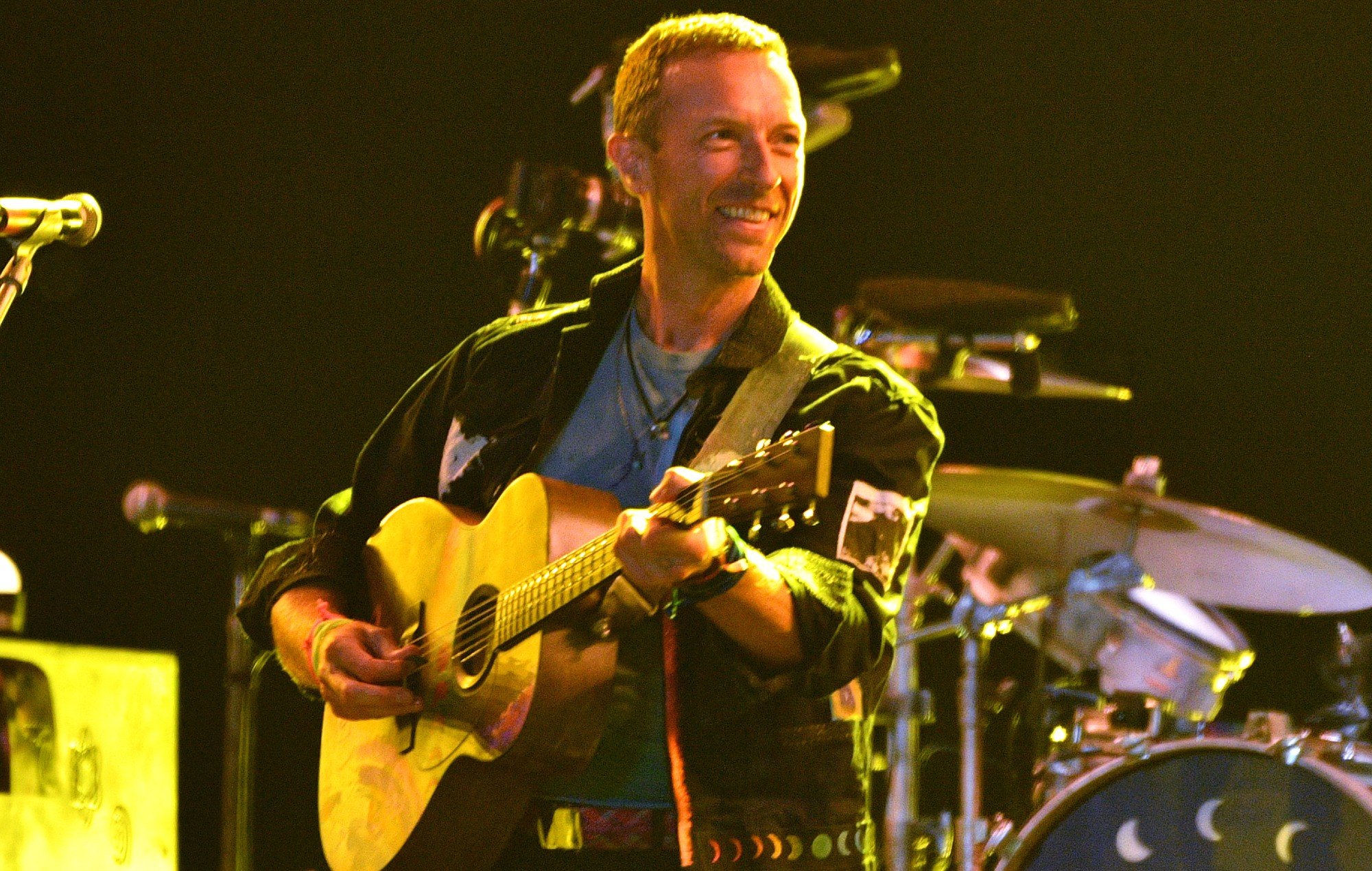 Coldplay honour Michael Eavis and Michael J. Fox at Glastonbury 2024