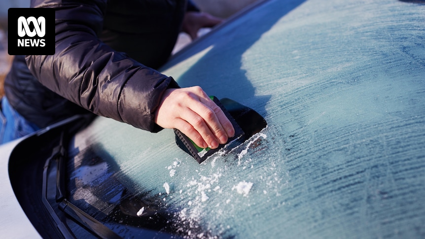 Delayed by ice on your windscreen? Here's how to defrost it quickly in winter