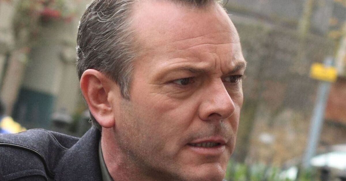 EastEnders fans convinced soap legend is 'returning' after behind-the-scenes snap