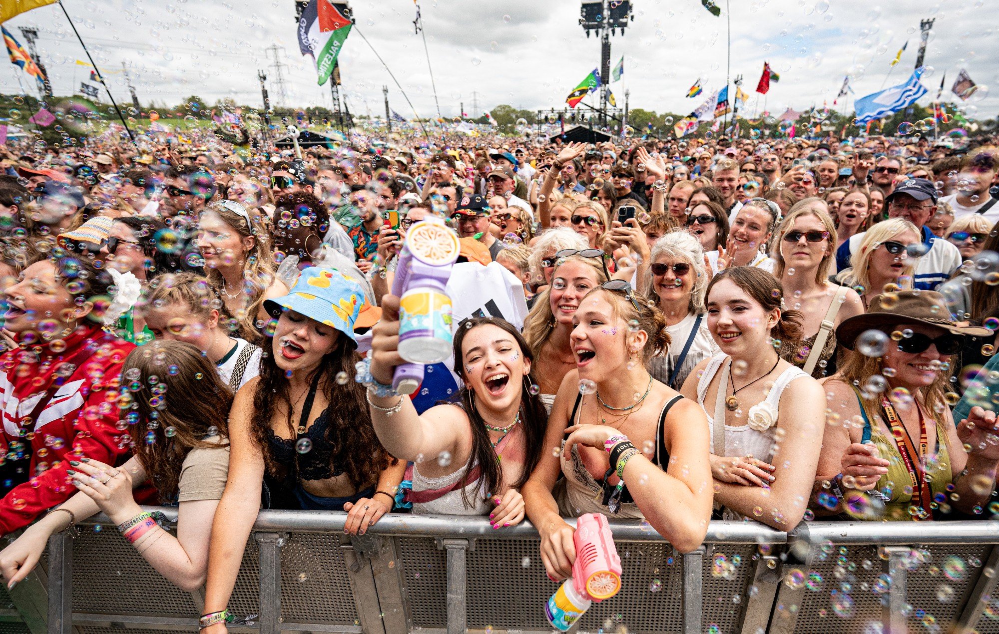 Glastonbury 2024: Sugababes fans react to overcrowding at West Holts stage