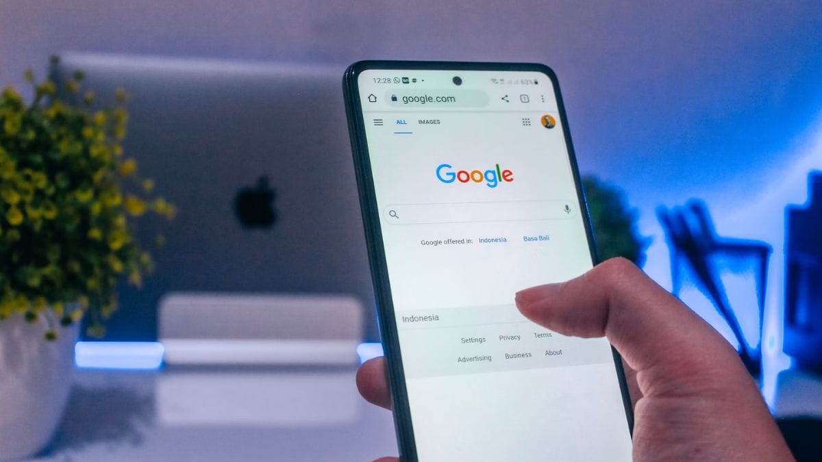 Google Will Stop Offering Continuous Scroll in Search Results on Mobile and Desktop: Report