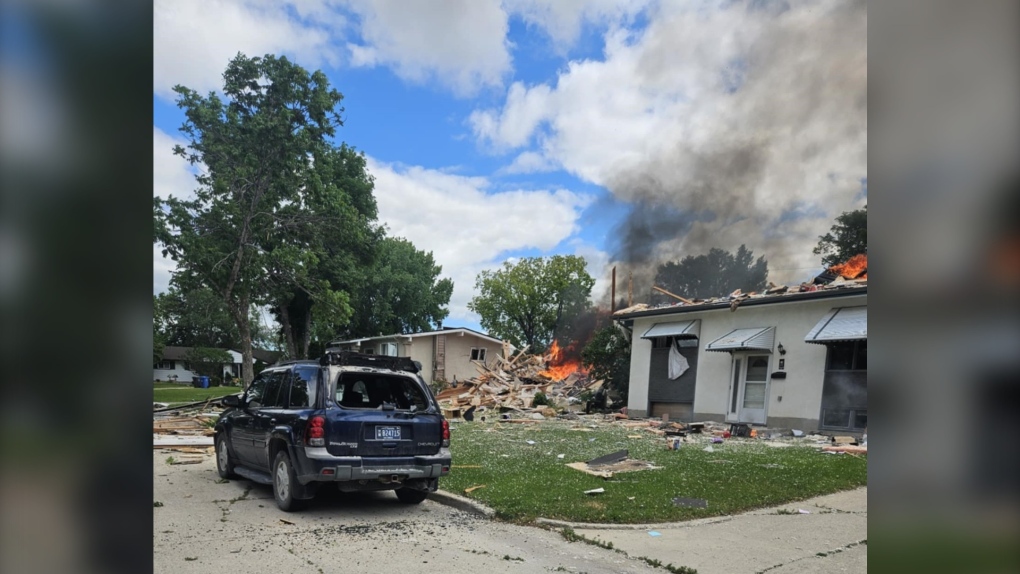 House explodes in Transcona, others dealt significant damage: WFPS