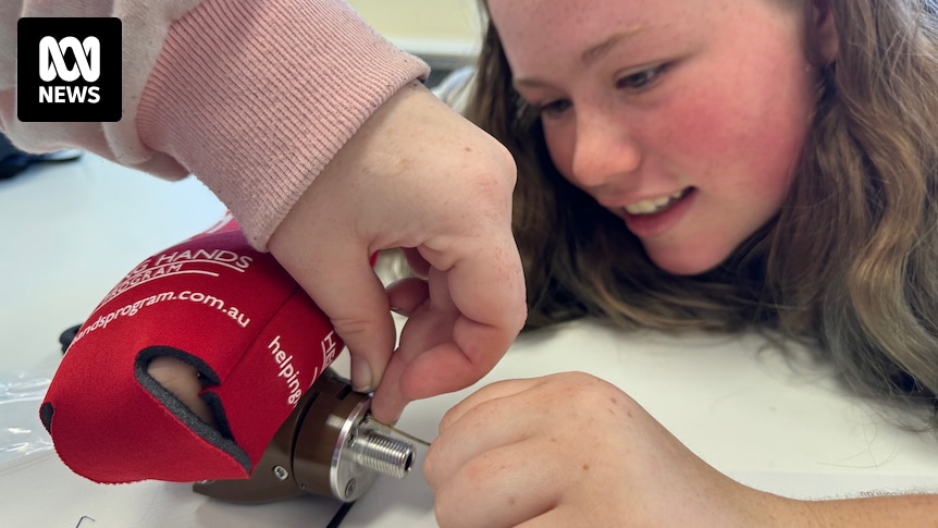 Lismore STEM students take on challenge of building prosthetic limbs one-handed