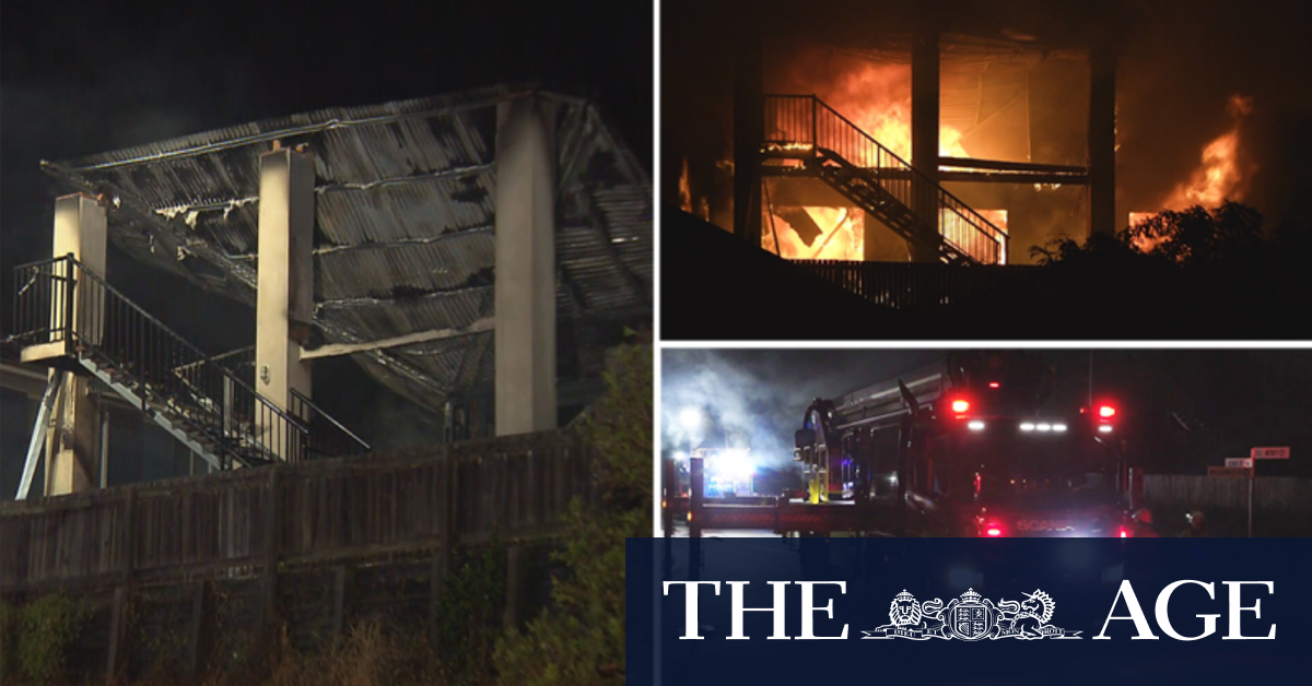 Massive fire destroys two-storey Gold Coast home