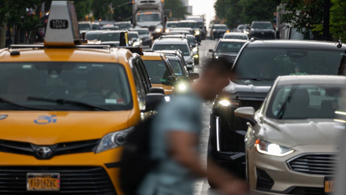 NYC agency votes to table $15 Manhattan congestion pricing