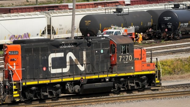 Railway workers at CN, CPKC vote to reauthorize strike but open federal mediation, union says