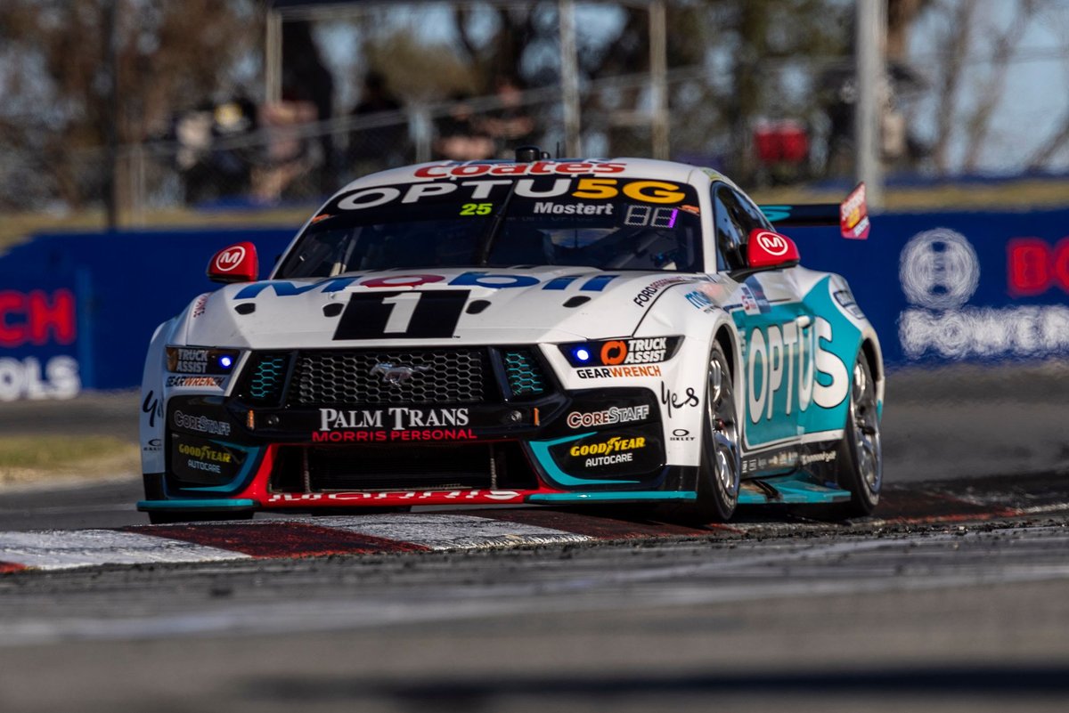 Supercars Perth: Mostert ends Ford's victory drought 