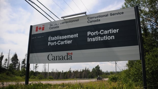 Wildfire evacuation of Quebec maximum-security prison was risky, poorly planned, union says