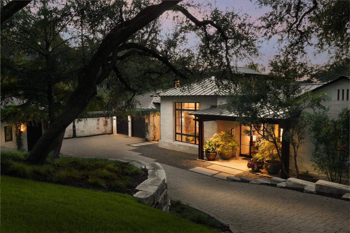 Take a look at these 2 Austin properties among most expensive homes on the market in Texas