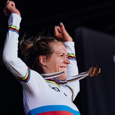 Ellen van Dijk to race Olympic time trial 6 weeks after fracturing ankle