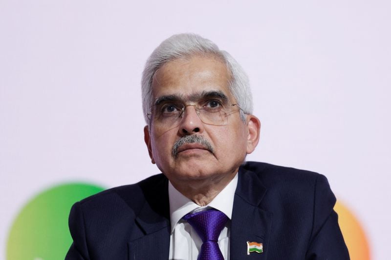 India must avoid 'adventurism', focus on bringing down inflation, cenbank chief says