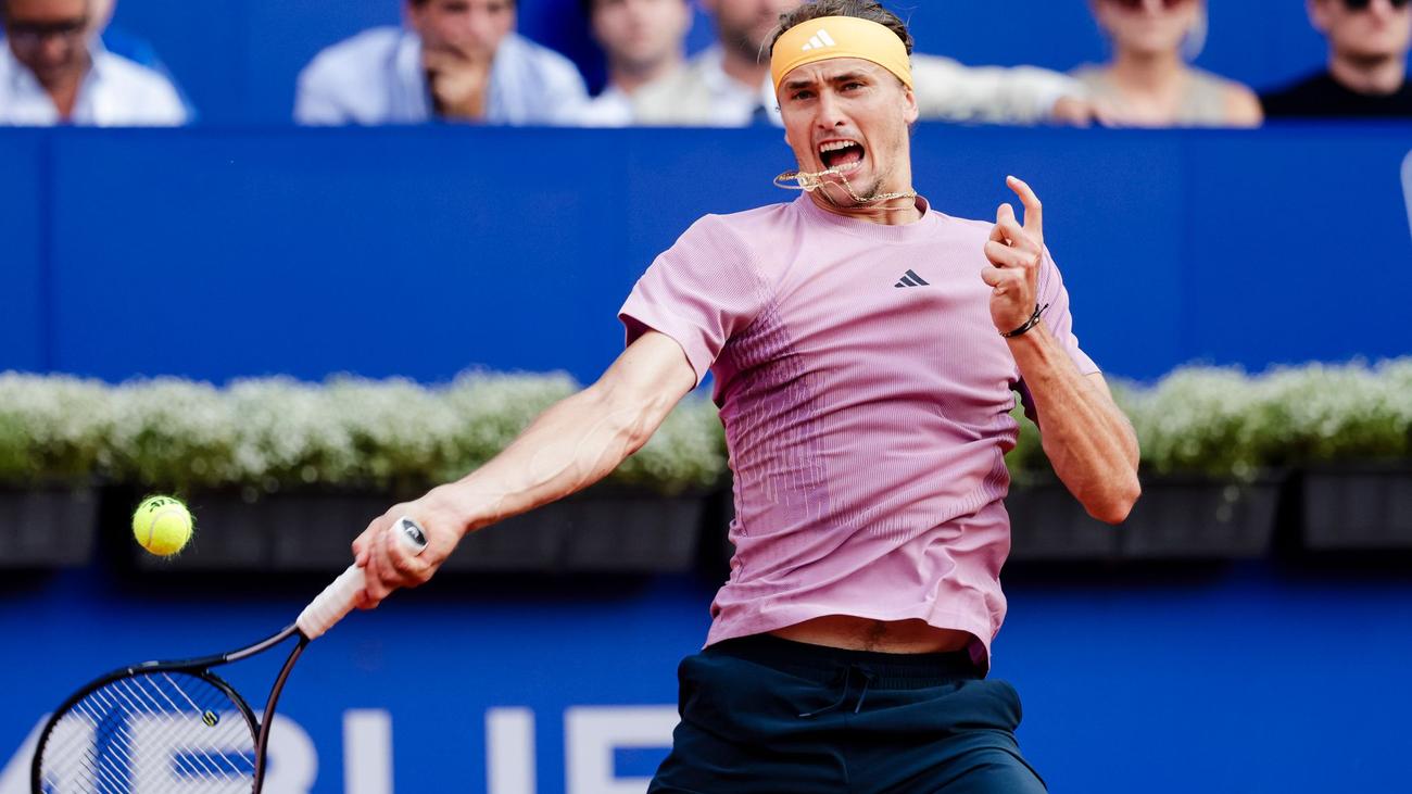 Tennis: Alexander Zverev erreicht Halbfinale in Hamburg
