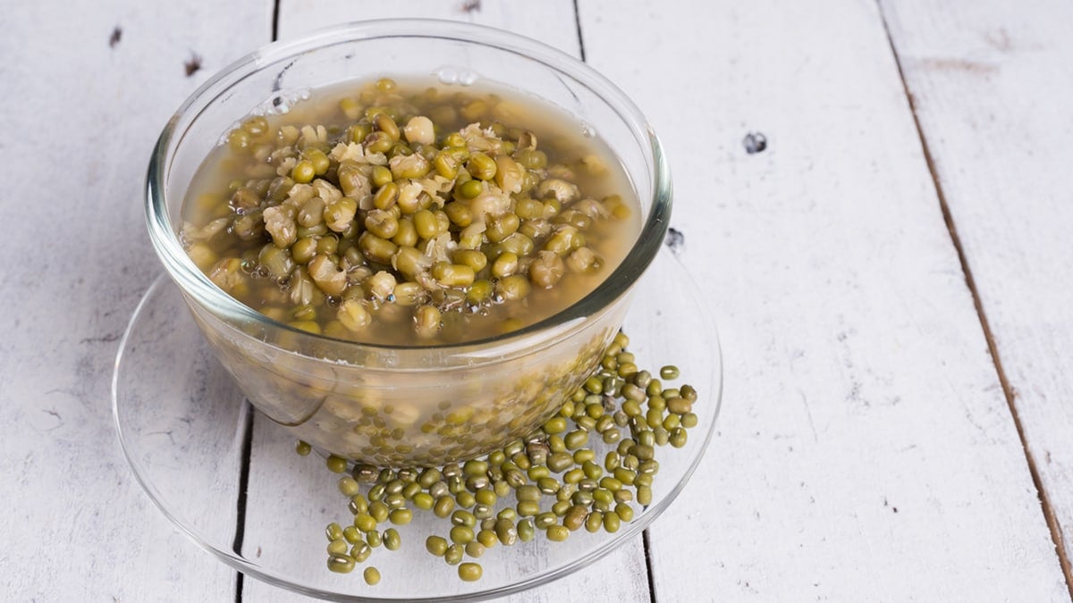 Gut Feeling Off This Monsoon? This Humble Moong Water Recipe Is Your Answer