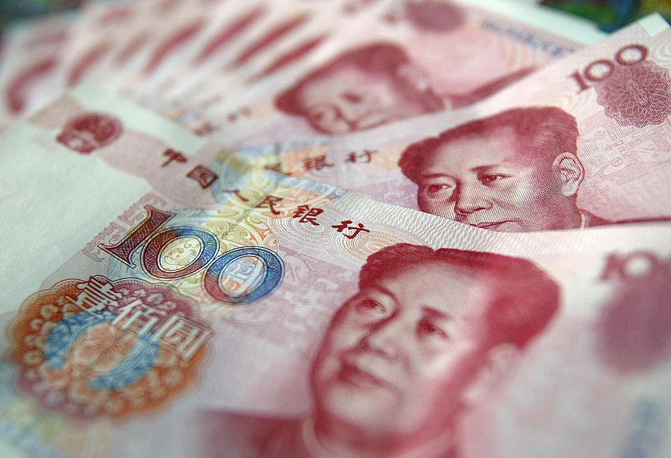 Middle East Investors Eye Chinese Currency Assets As Ties Deepen