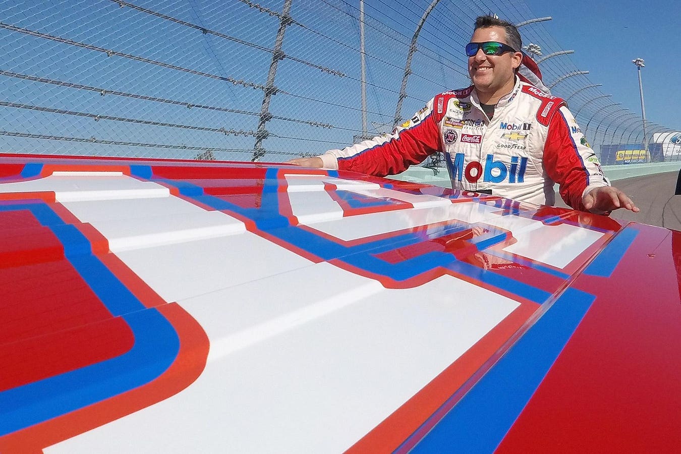Mobil 1 Partners With Tony Stewart, Jamie Chadwick For Virtual Competition