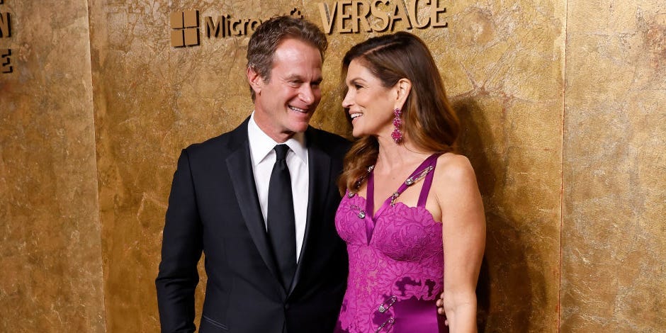 Cindy Crawford says the secret to her 26-year marriage with Rande Gerber is knowing how to 'fight nice'