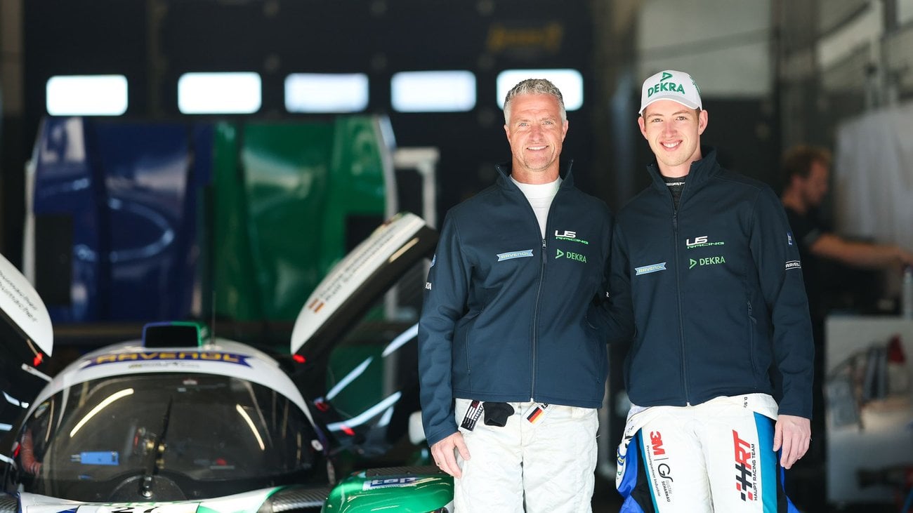 Ausflug mit 455 PS: Ralf Schumacher gibt mit Sohn David Motorsport-Comeback