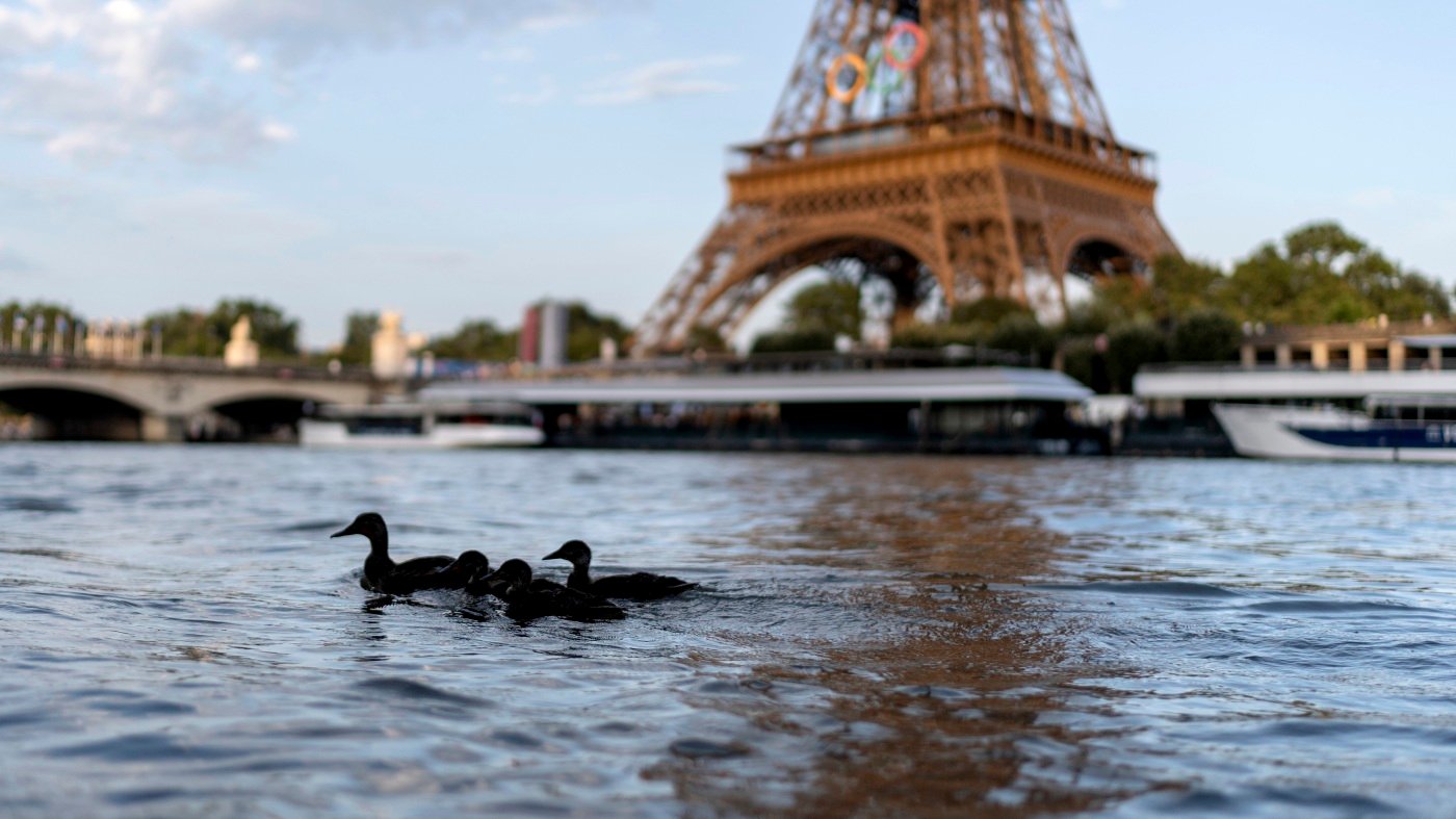 The men's Olympic triathlon is postponed due to Seine water pollution levels