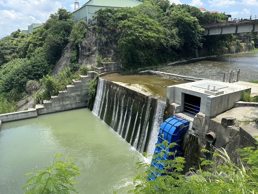 1st local-government-led small hydro plant begins operations in Taichung