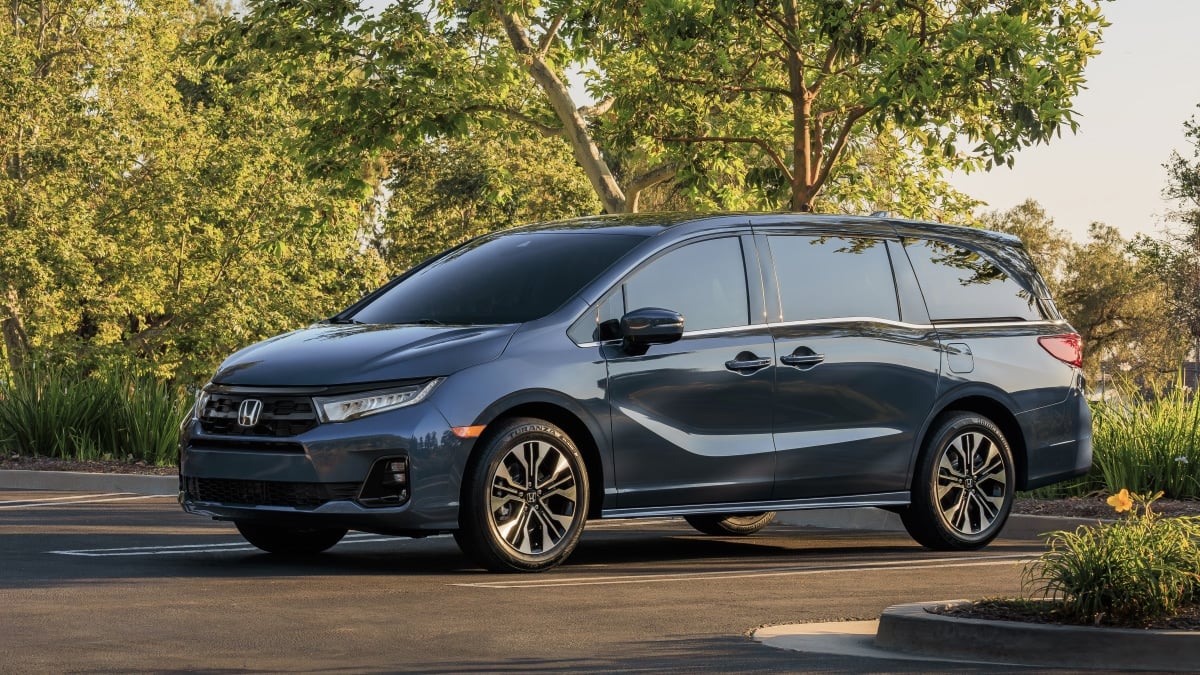 2025 Honda Odyssey gets upgraded tech, tweaked exterior look