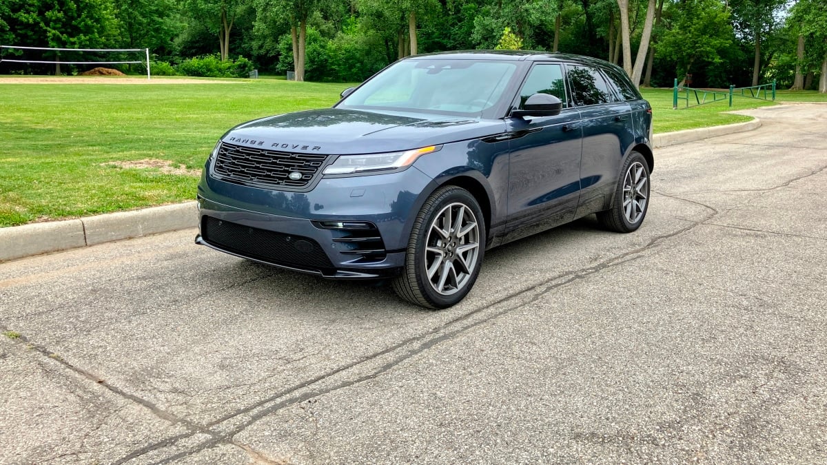 5 thoughts about 2024 Range Rover Velar Dynamic SE