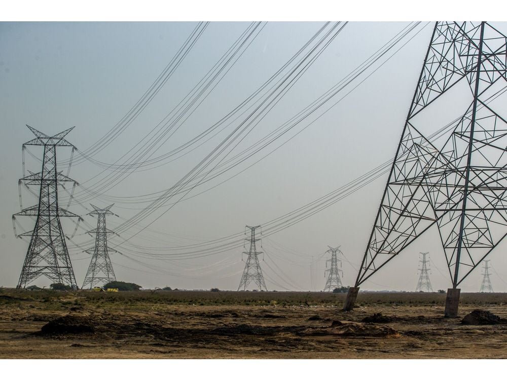 Adani Energy Share Sale Gets Three-Fold Bids as Buyers Pile In