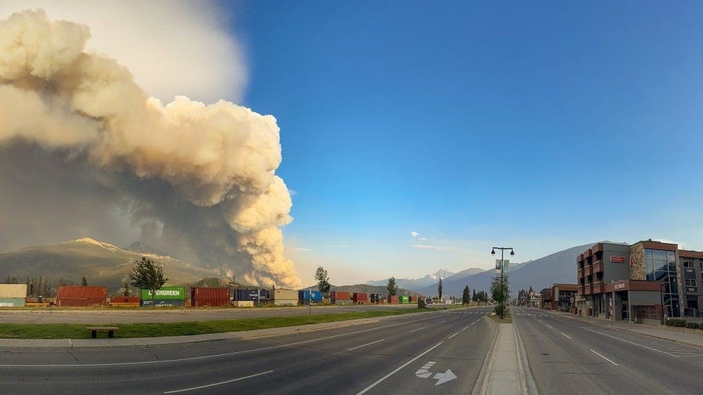 Alberta premier says a third, perhaps half, of all Jasper buildings destroyed by fire